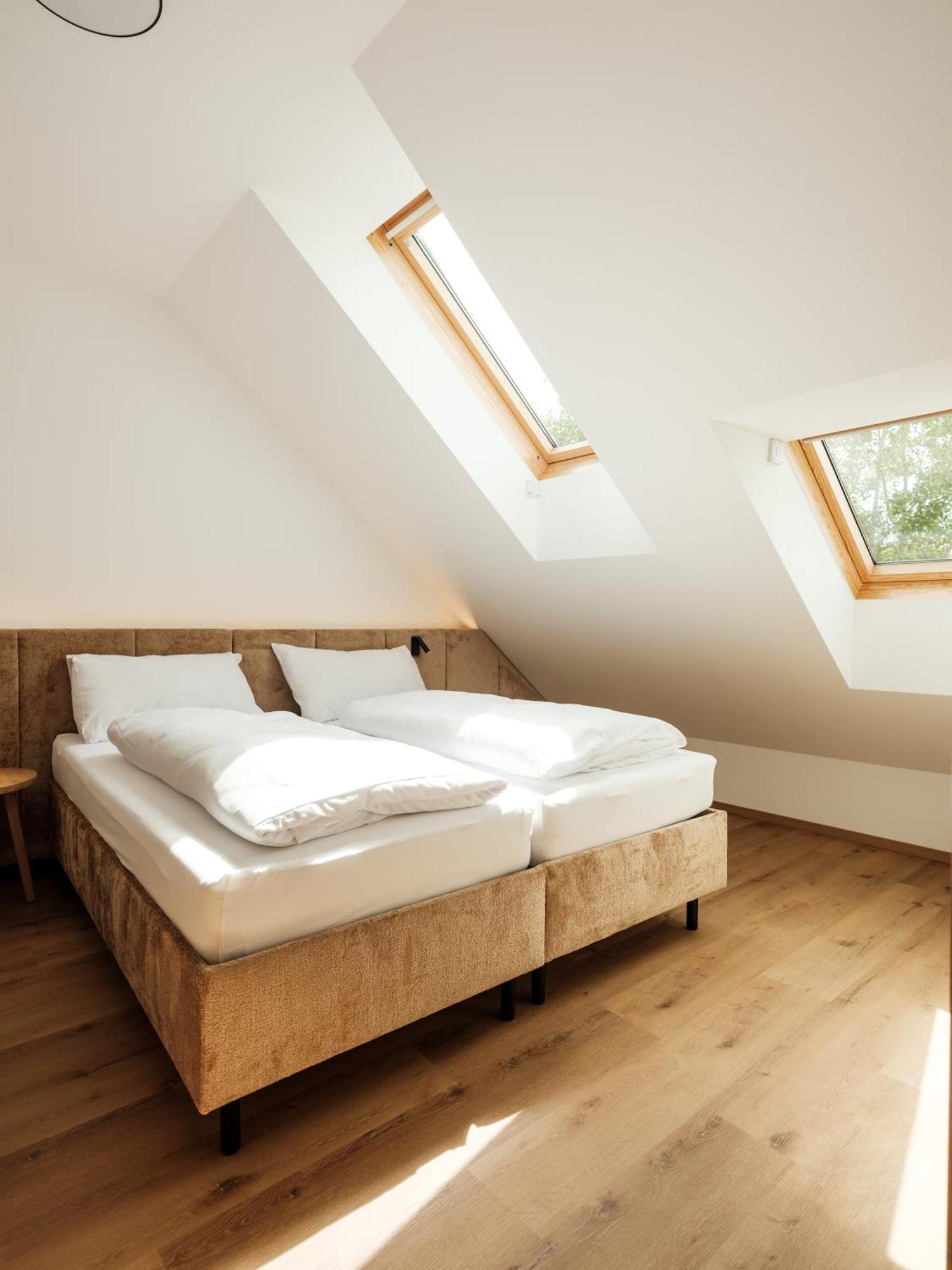 Hotel Neustifter Poysdorf Εξωτερικό φωτογραφία