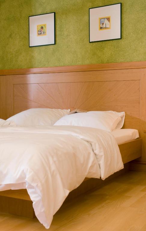 Hotel Neustifter Poysdorf Δωμάτιο φωτογραφία