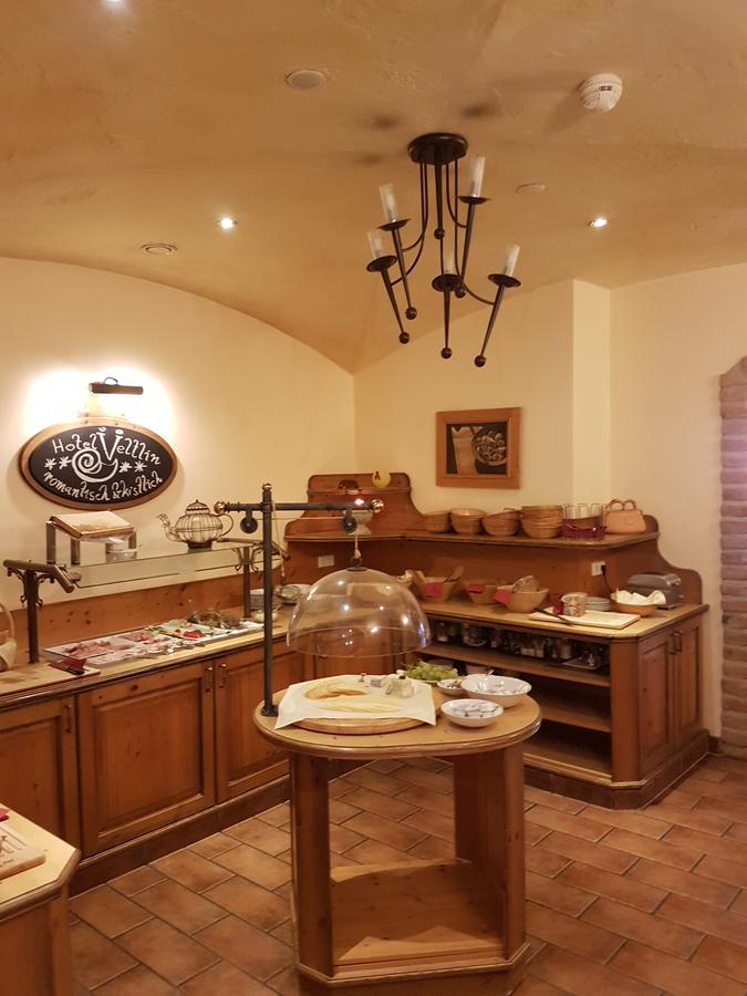Hotel Neustifter Poysdorf Εξωτερικό φωτογραφία