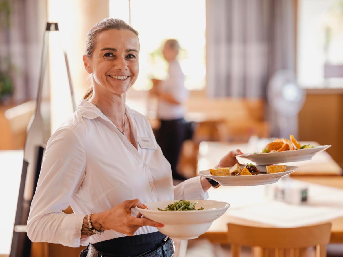 Hotel Neustifter Poysdorf Εξωτερικό φωτογραφία